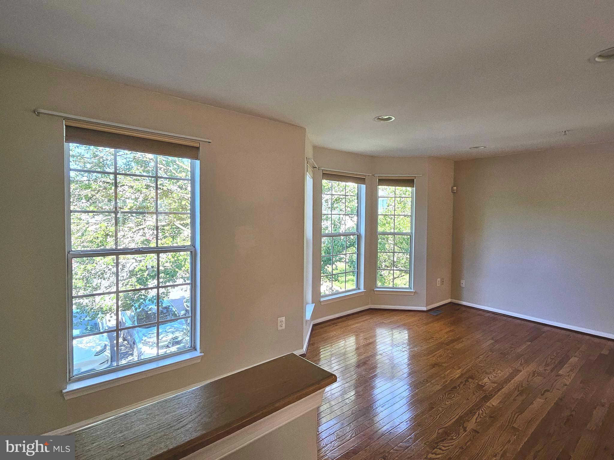 VILLAGE OF LONG REACH - Residential Lease