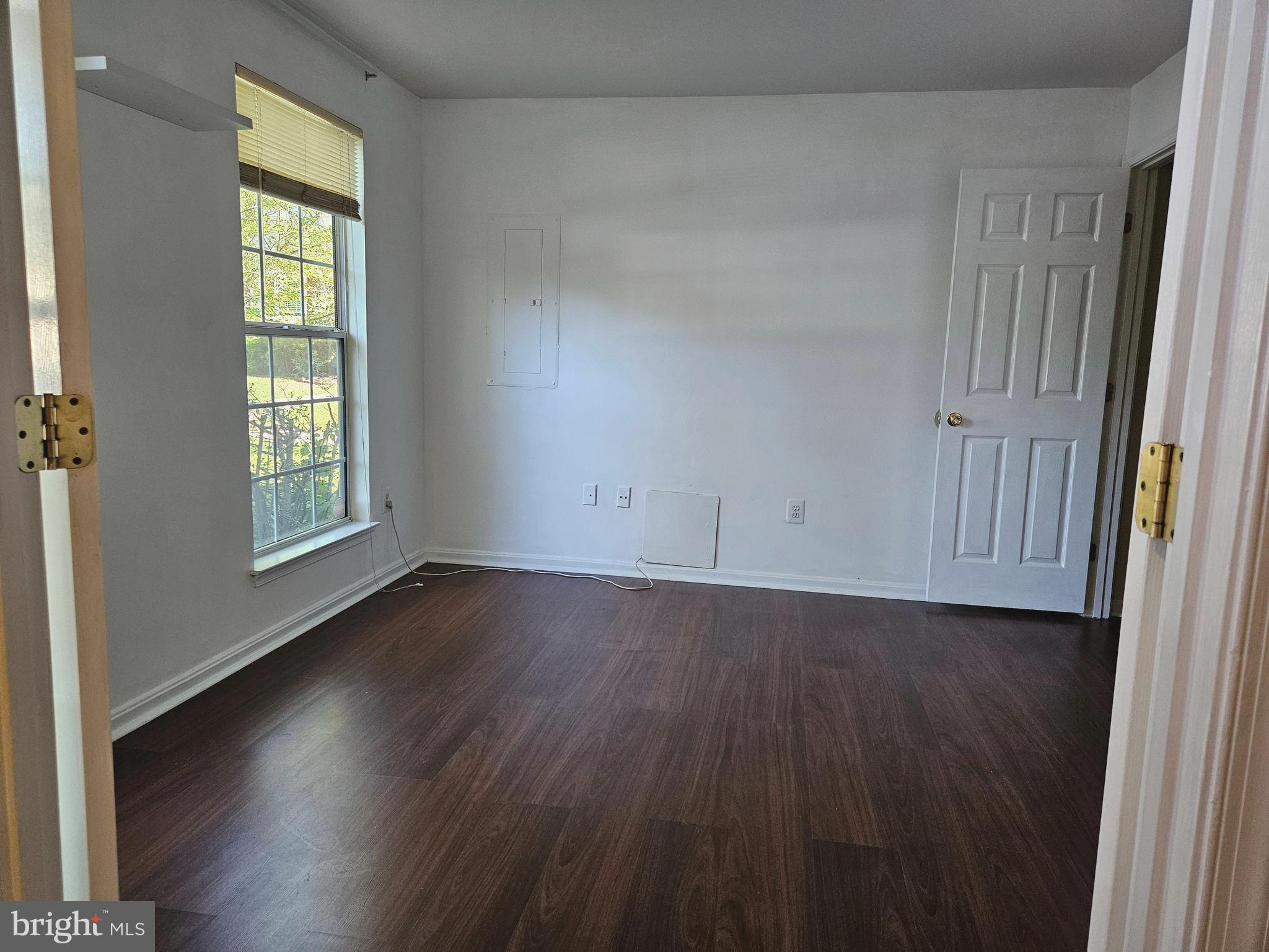 VILLAGE OF LONG REACH - Residential Lease