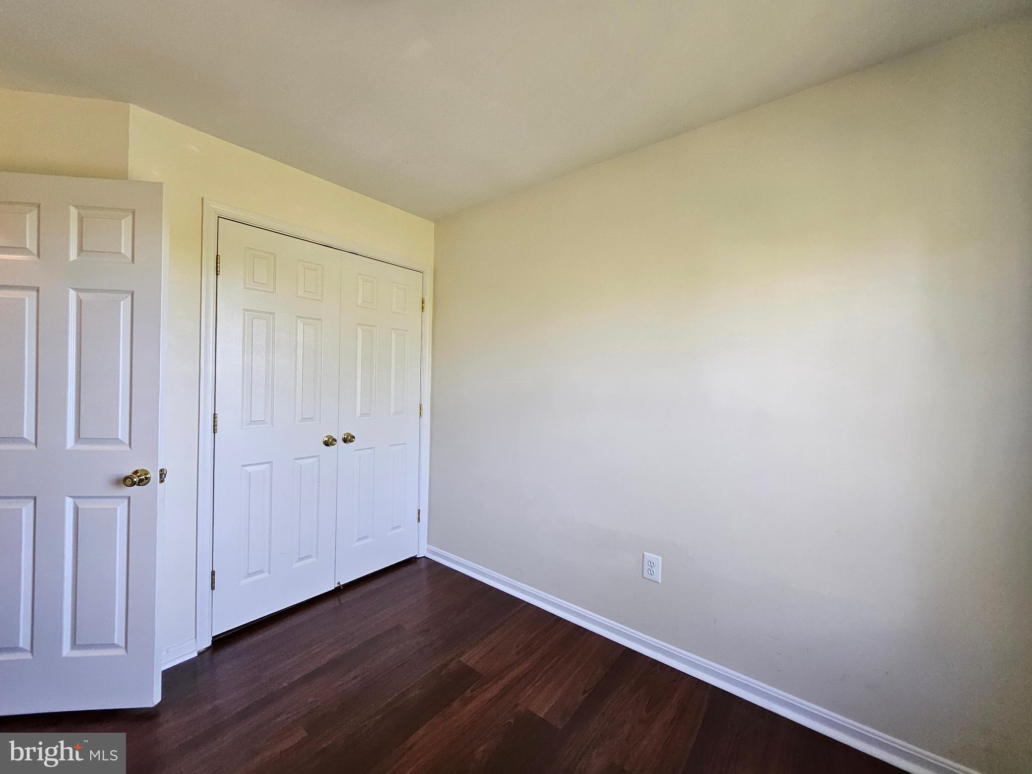 VILLAGE OF LONG REACH - Residential Lease