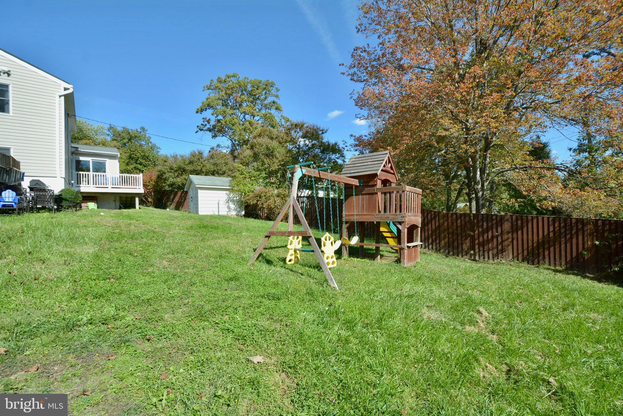 HUNT CLUB ESTATES - Residential