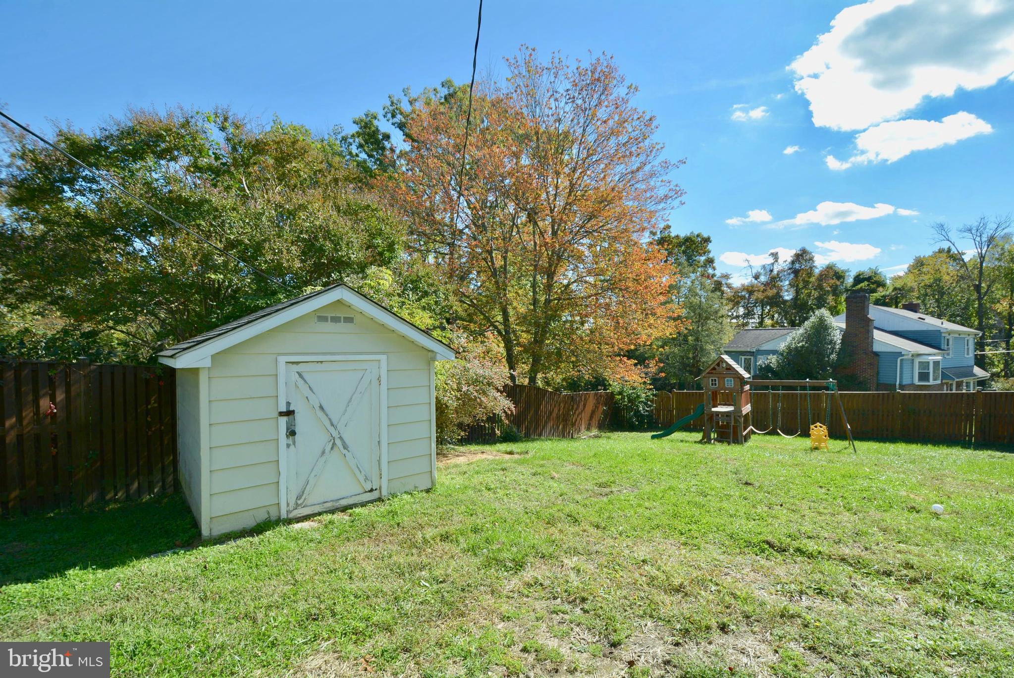 HUNT CLUB ESTATES - Residential