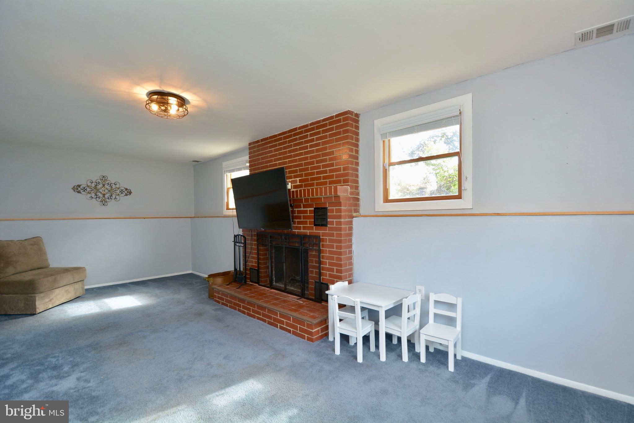 HUNT CLUB ESTATES - Residential