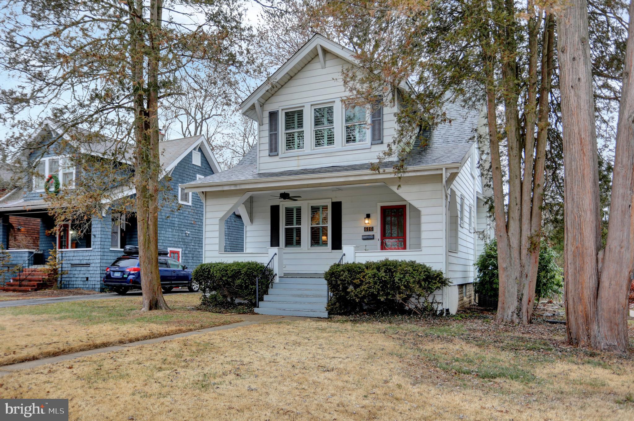 LAKE WALKER - Residential