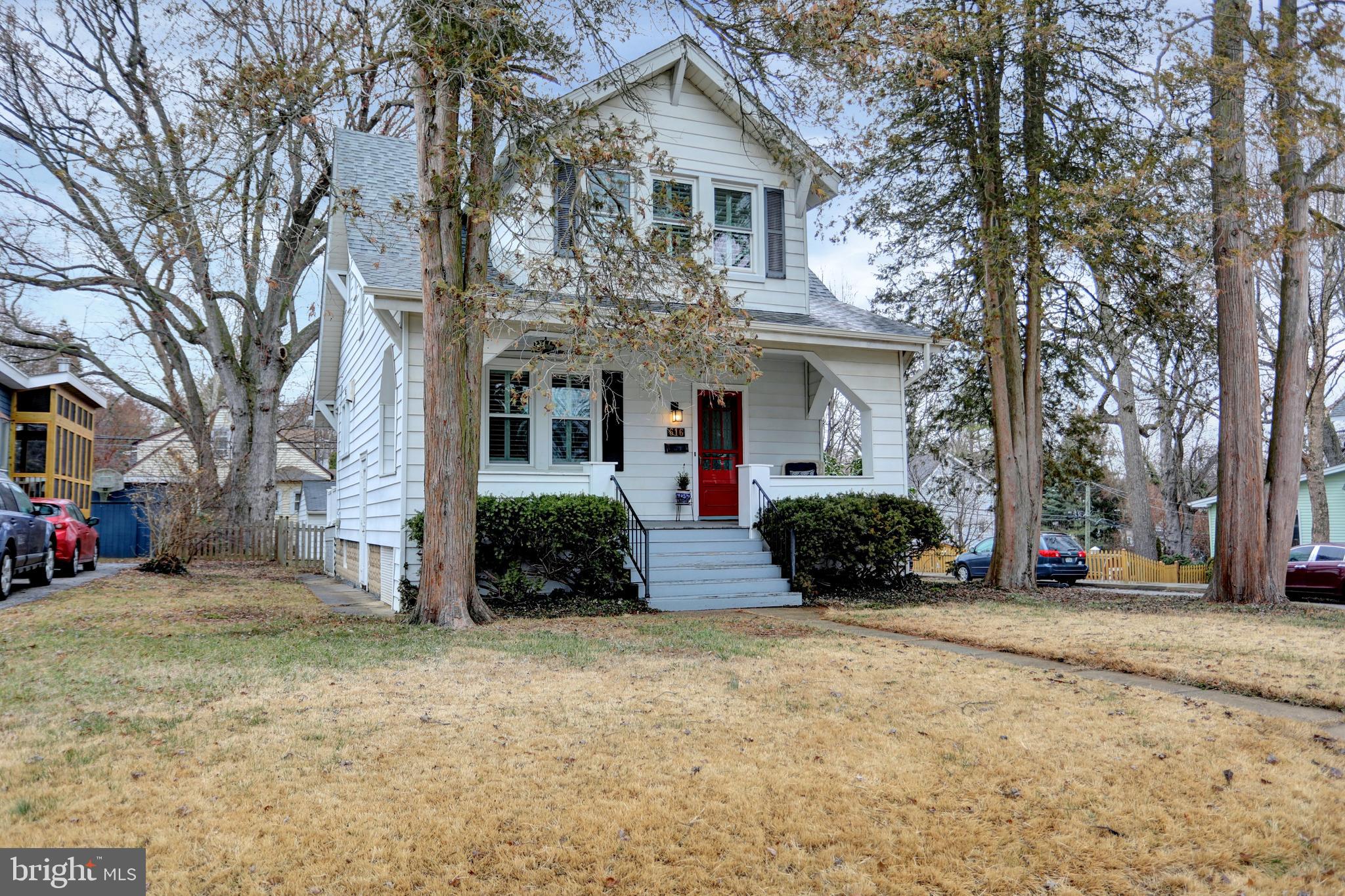 LAKE WALKER - Residential