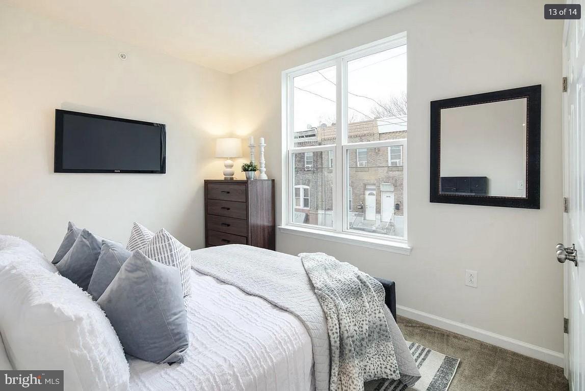 POINT BREEZE - Residential