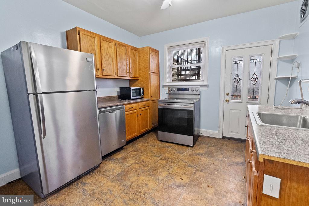 FEDERAL HILL HISTORIC DISTRICT - Residential Lease