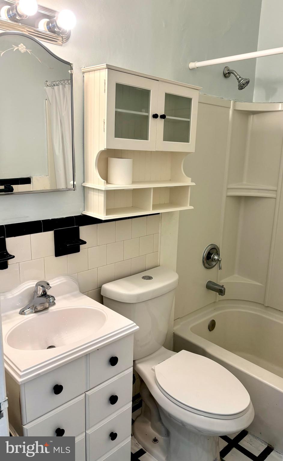 FEDERAL HILL HISTORIC DISTRICT - Residential Lease