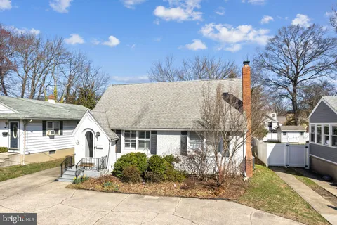 MLS: NJCD2113028