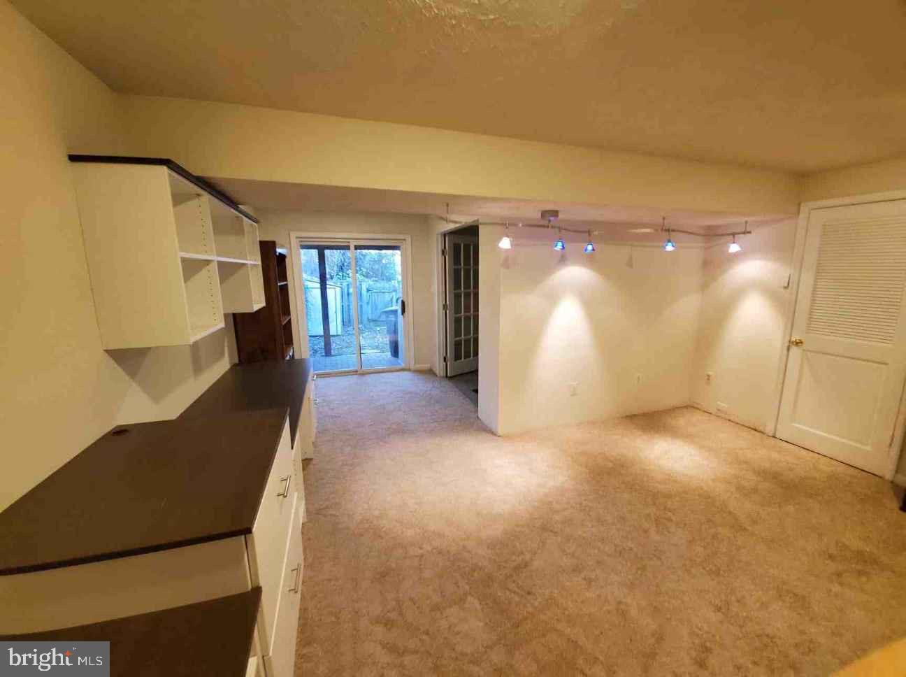 BELMONT STATION - Residential