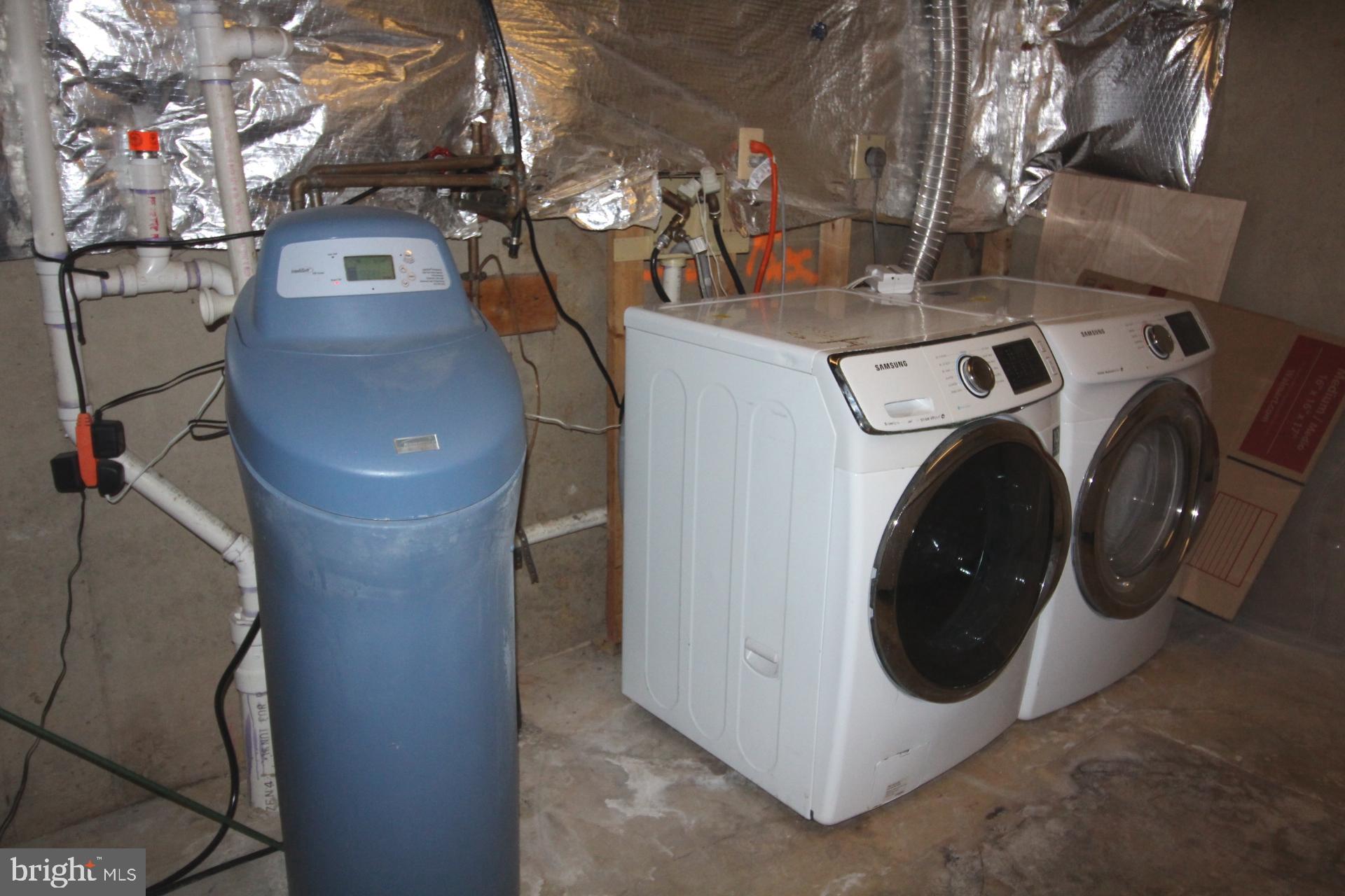 BELMONT STATION - Residential