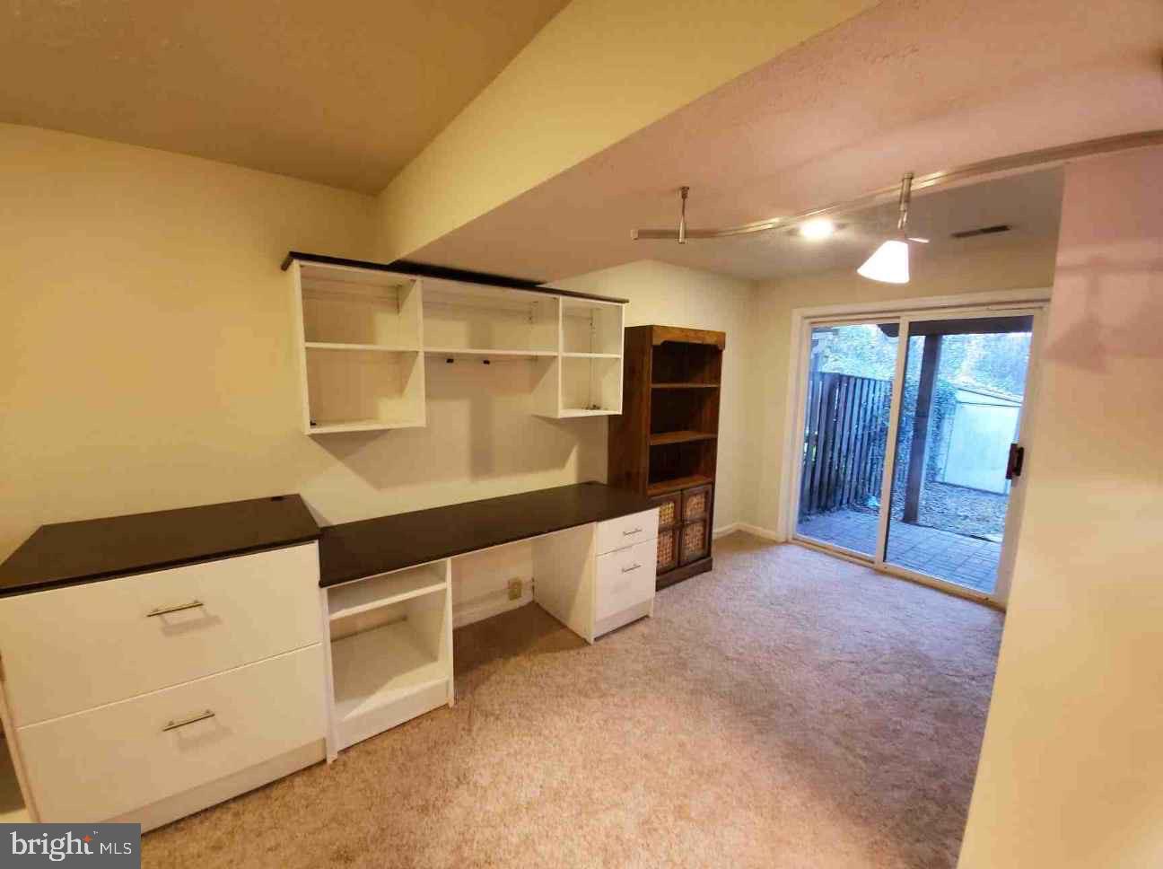 BELMONT STATION - Residential