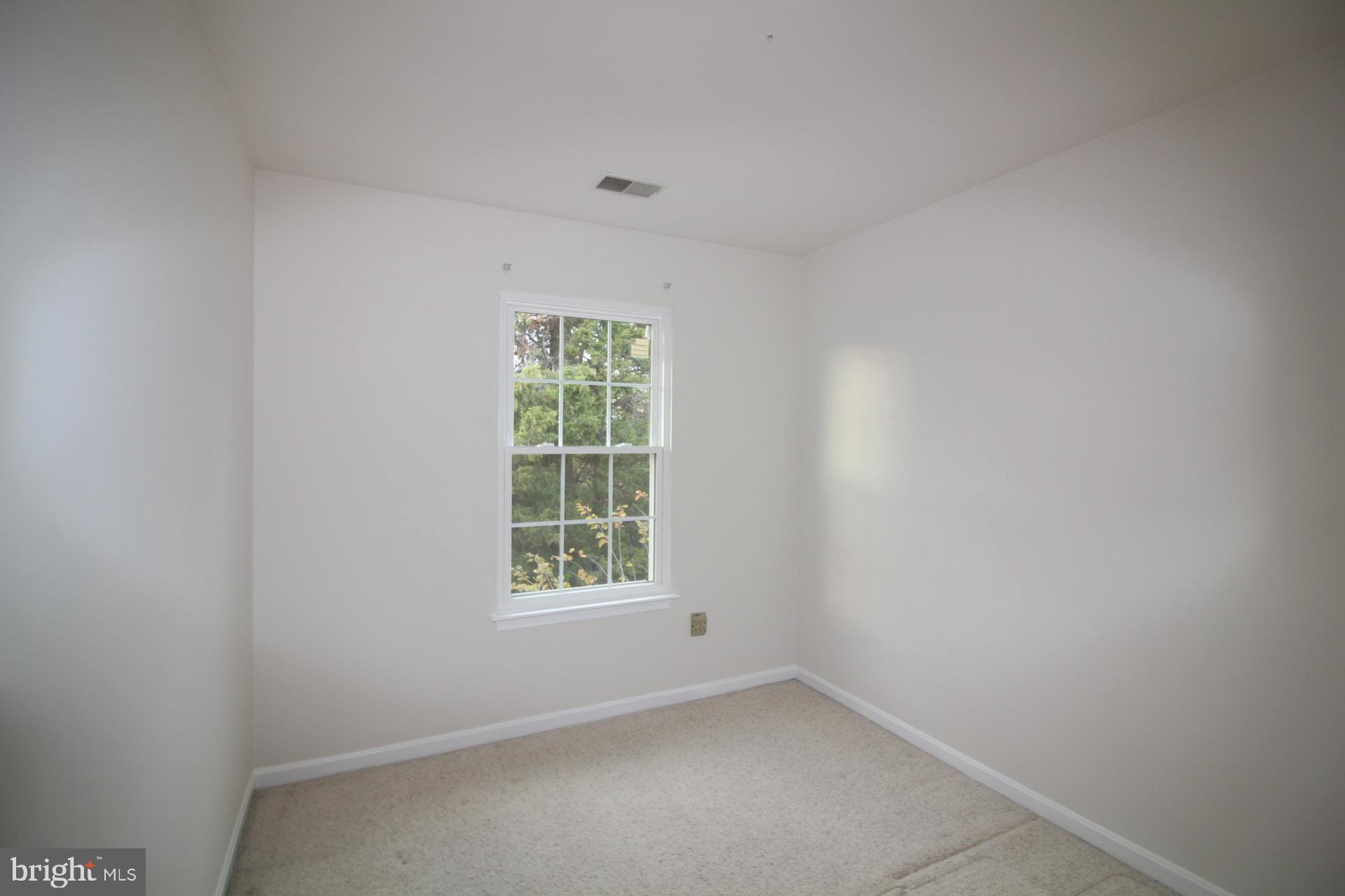 BELMONT STATION - Residential