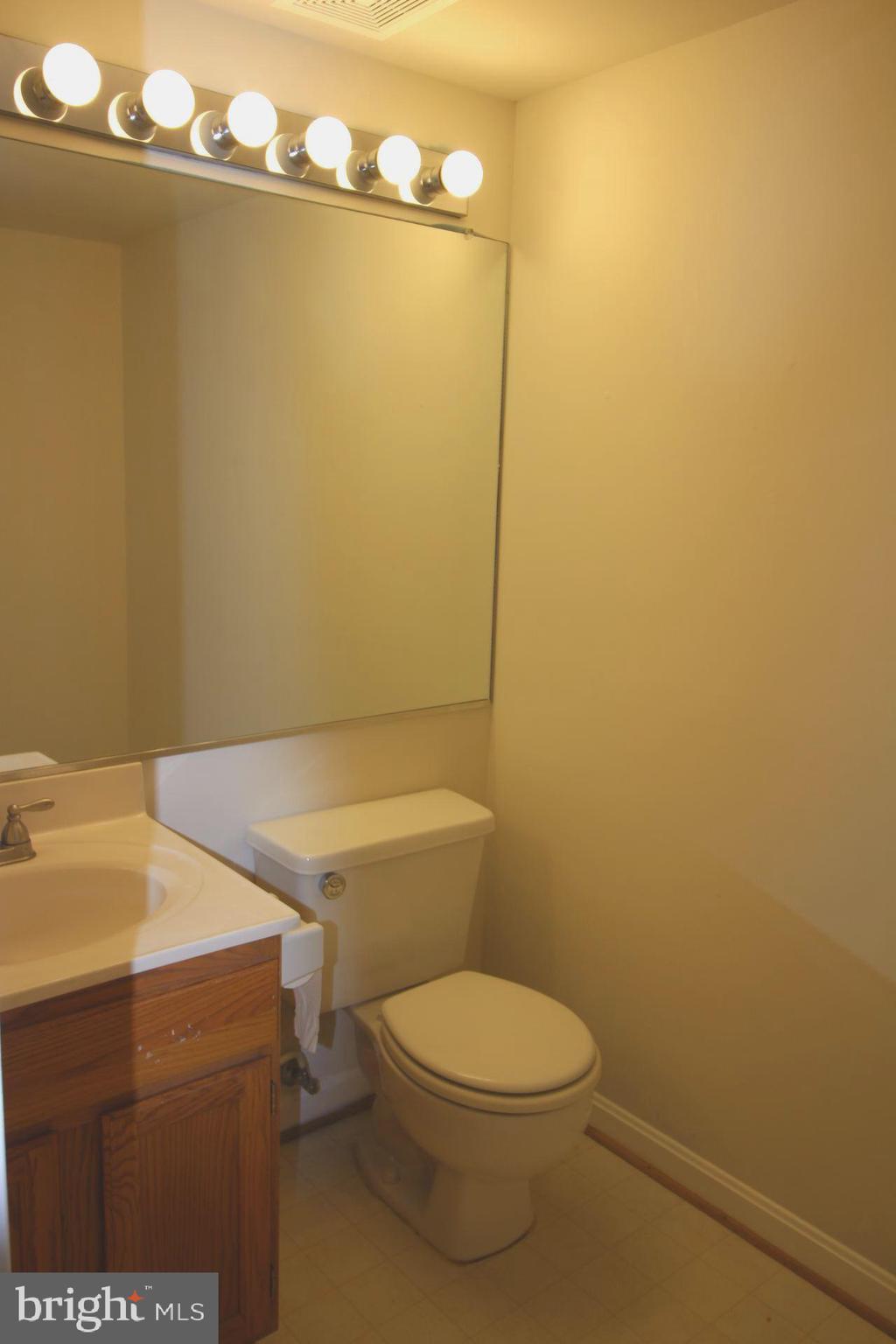 BELMONT STATION - Residential