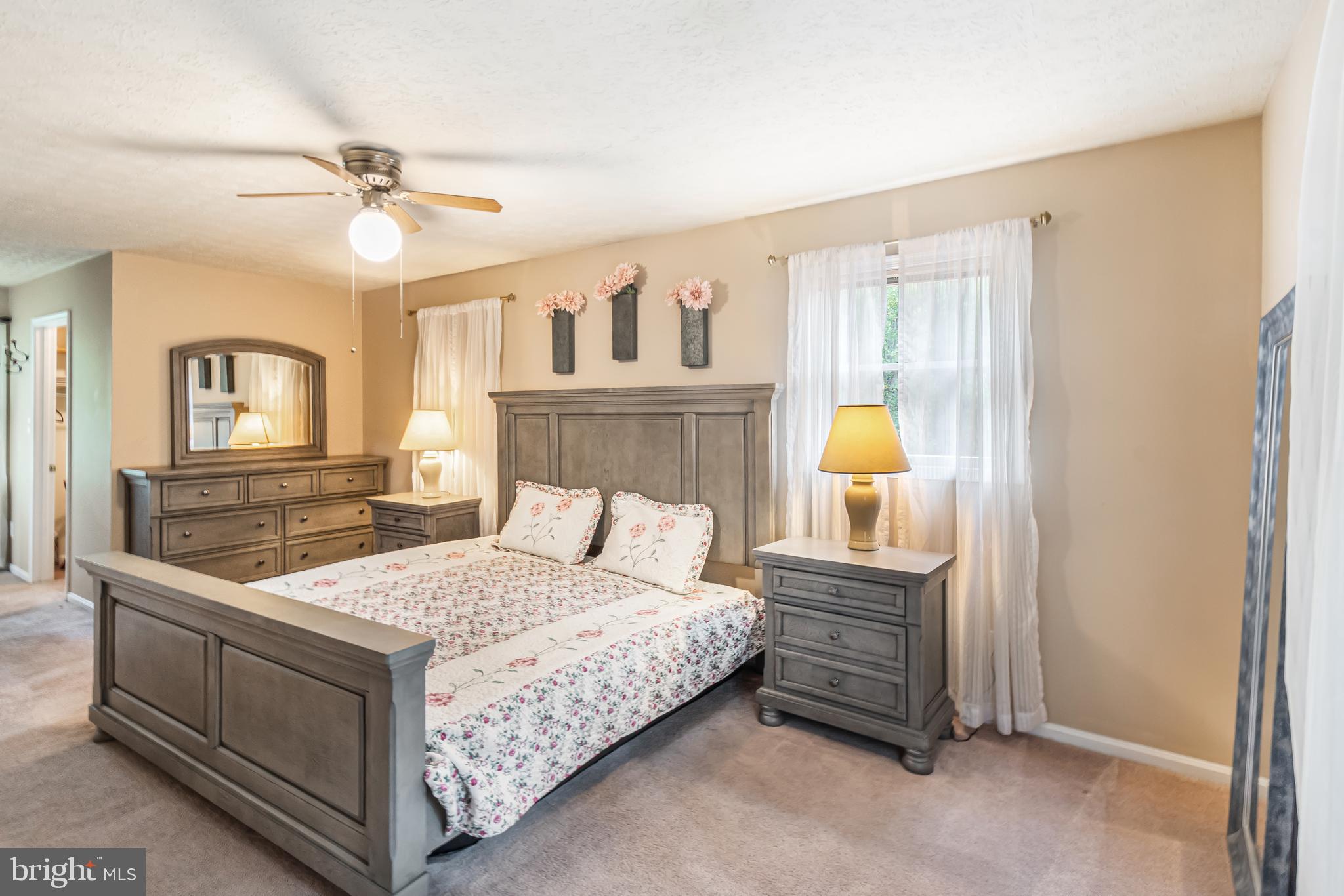 LOTHIAN ESTATES - Residential