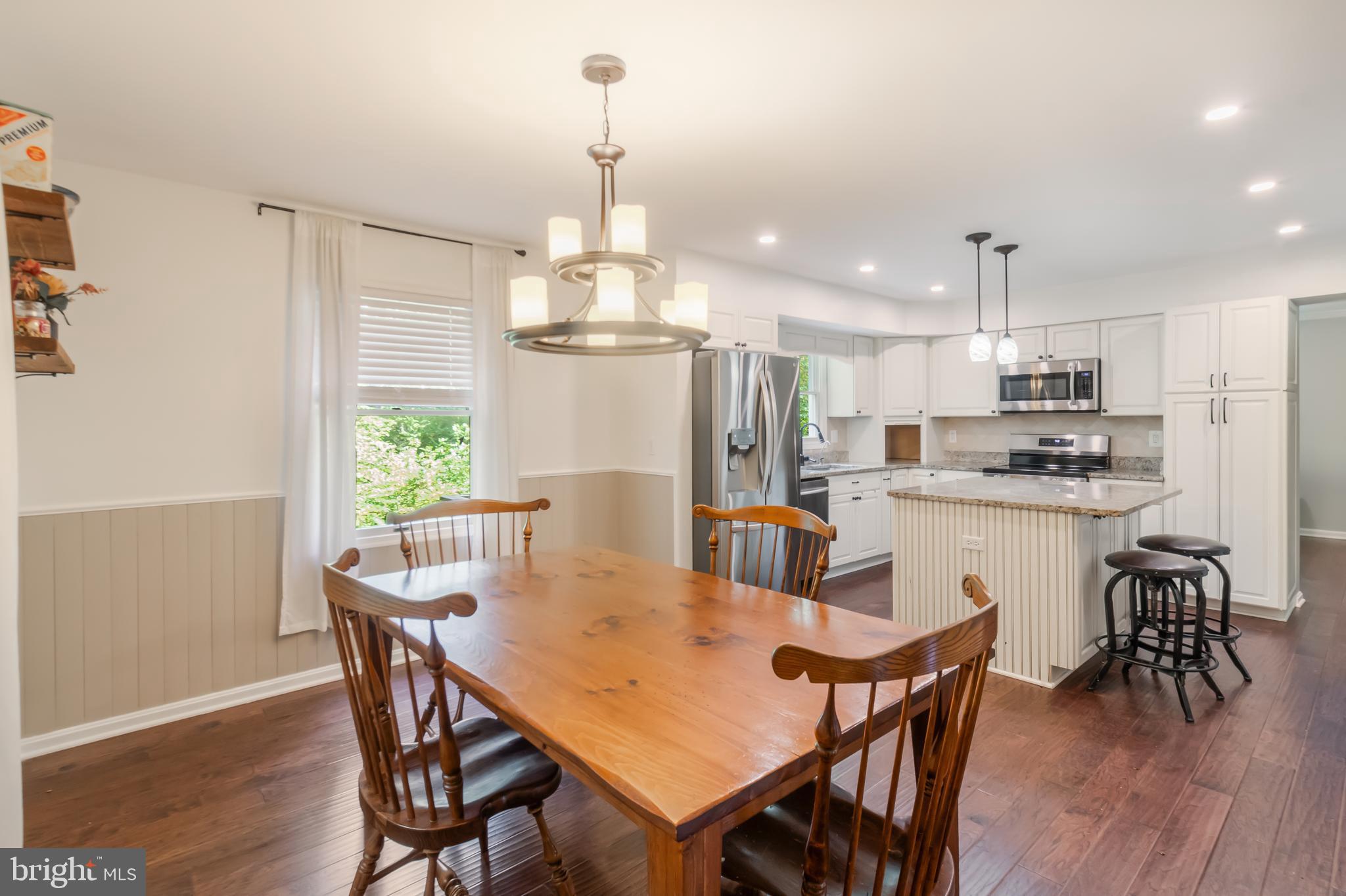 LOTHIAN ESTATES - Residential