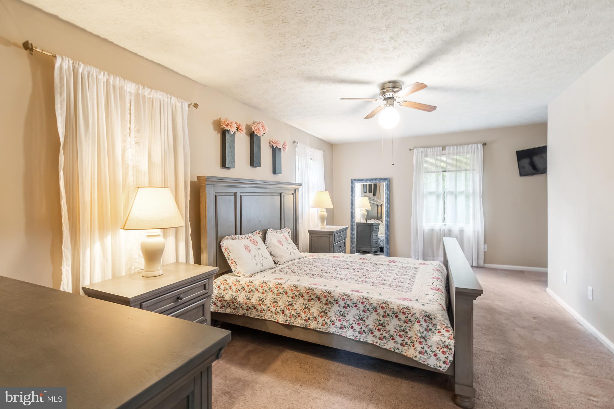 LOTHIAN ESTATES - Residential