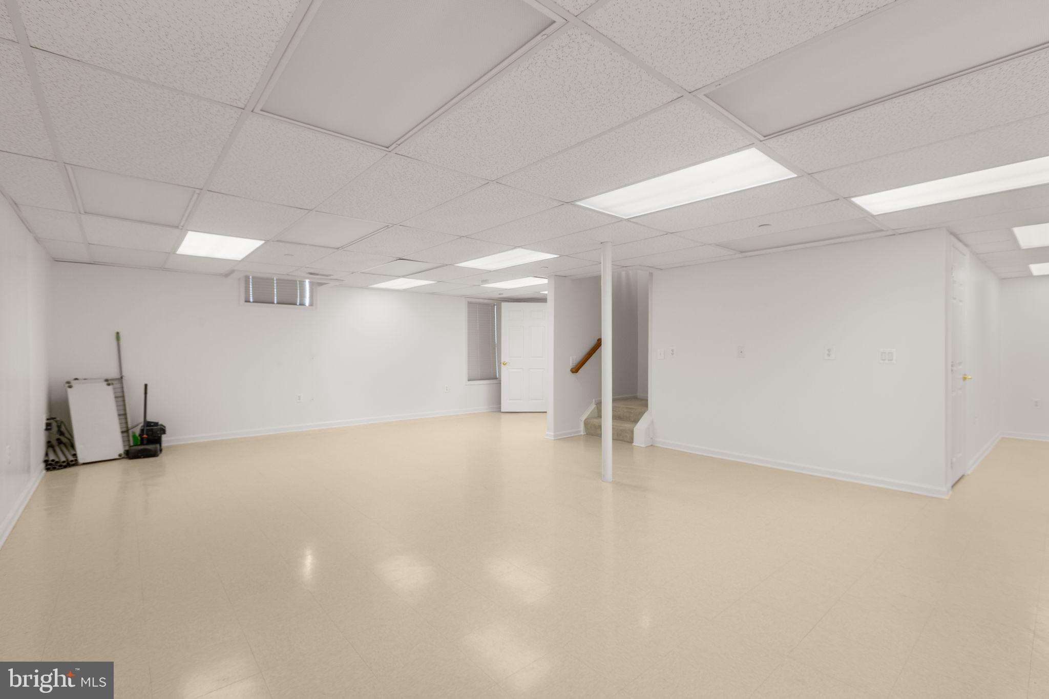 FALLS RUN - Residential