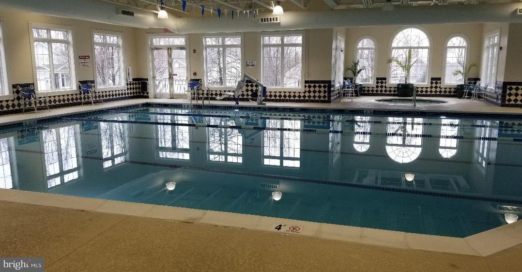 FALLS RUN - Residential