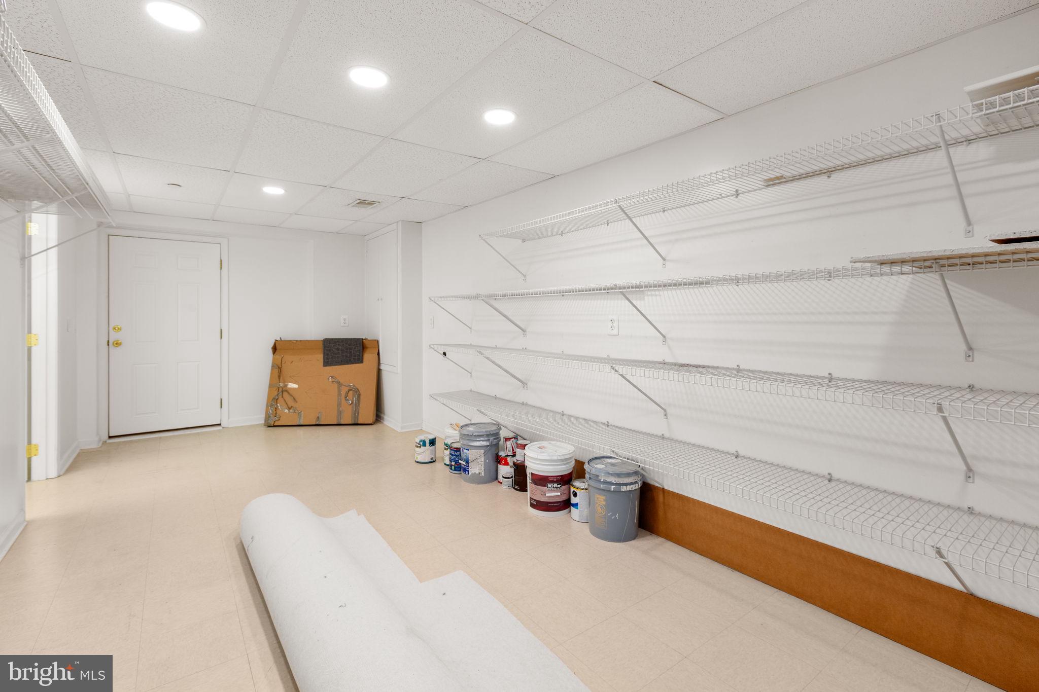 FALLS RUN - Residential