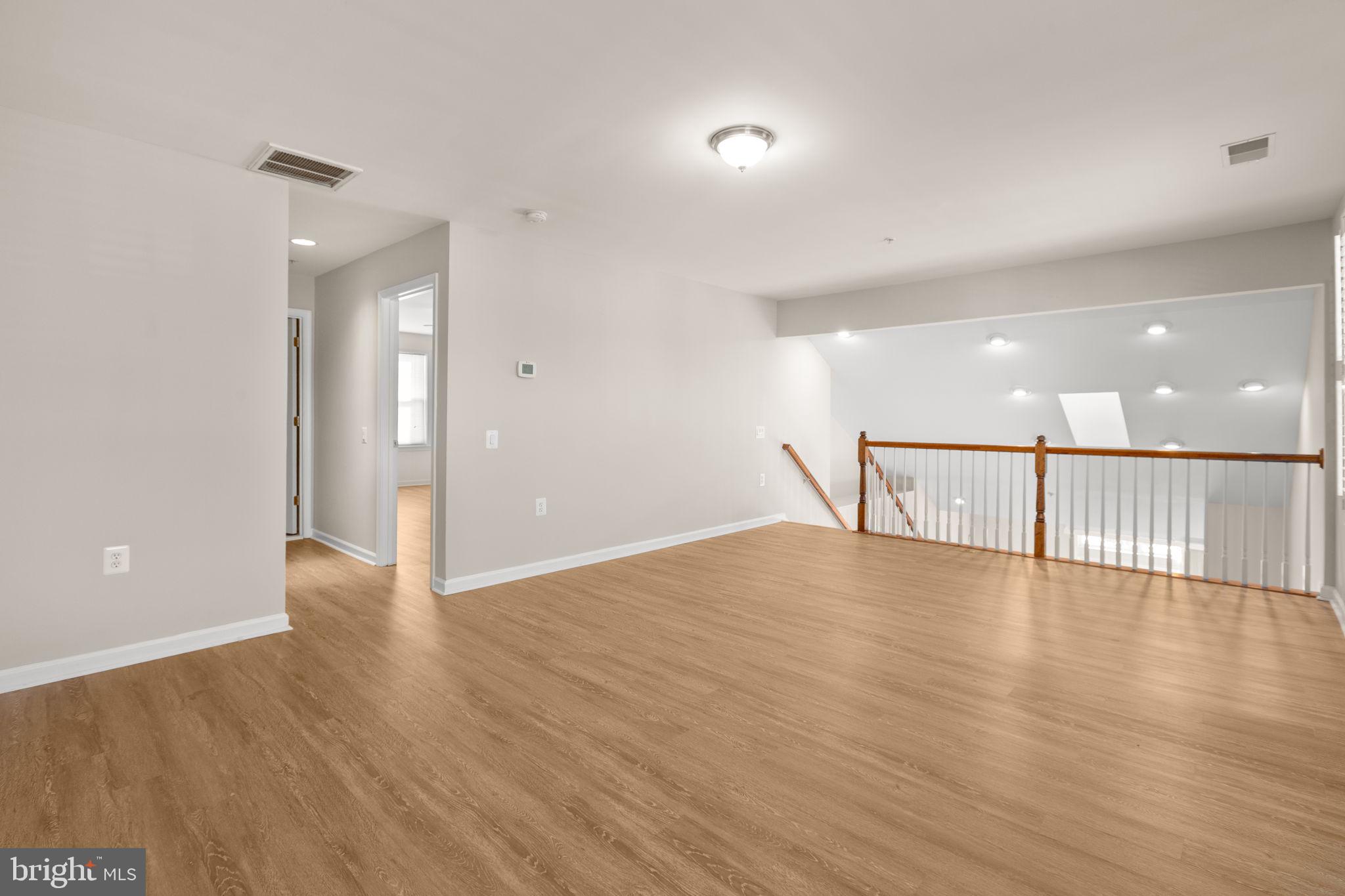 FALLS RUN - Residential