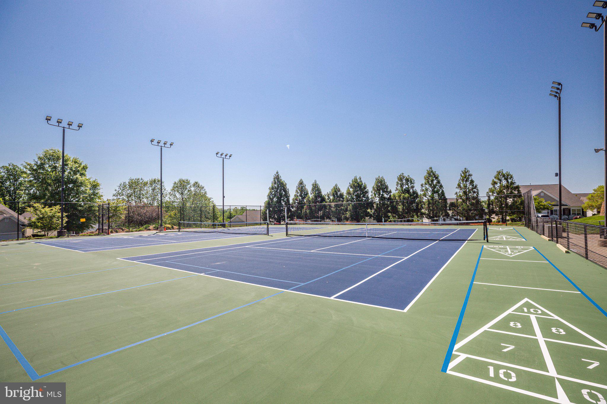 FALLS RUN - Residential