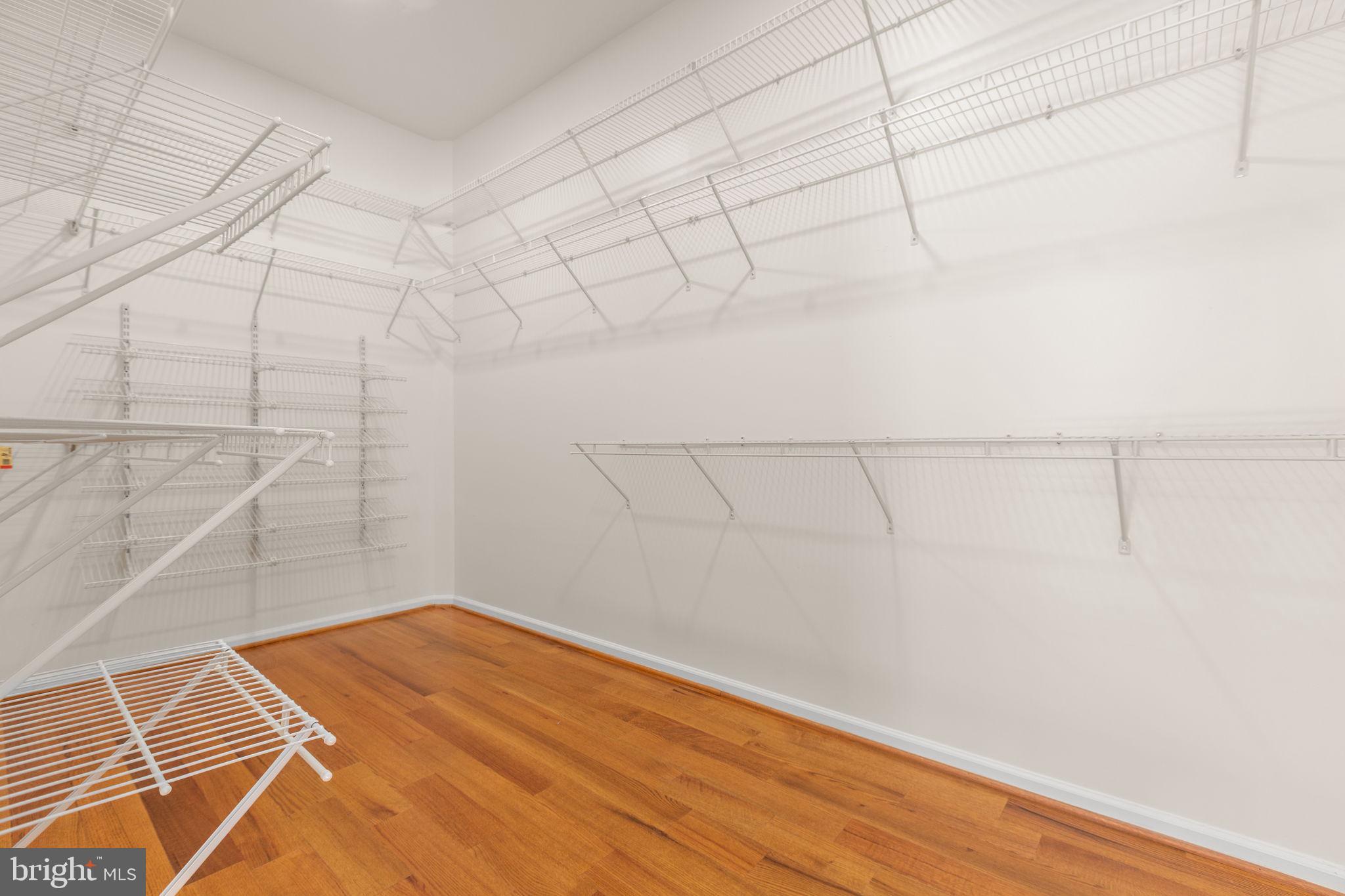 FALLS RUN - Residential