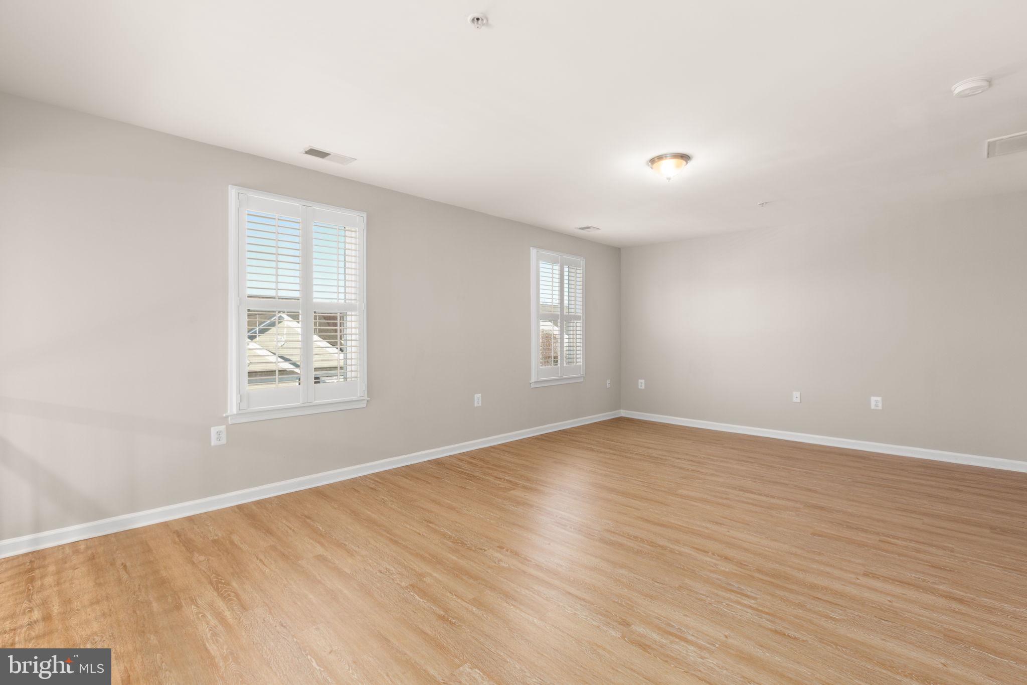 FALLS RUN - Residential