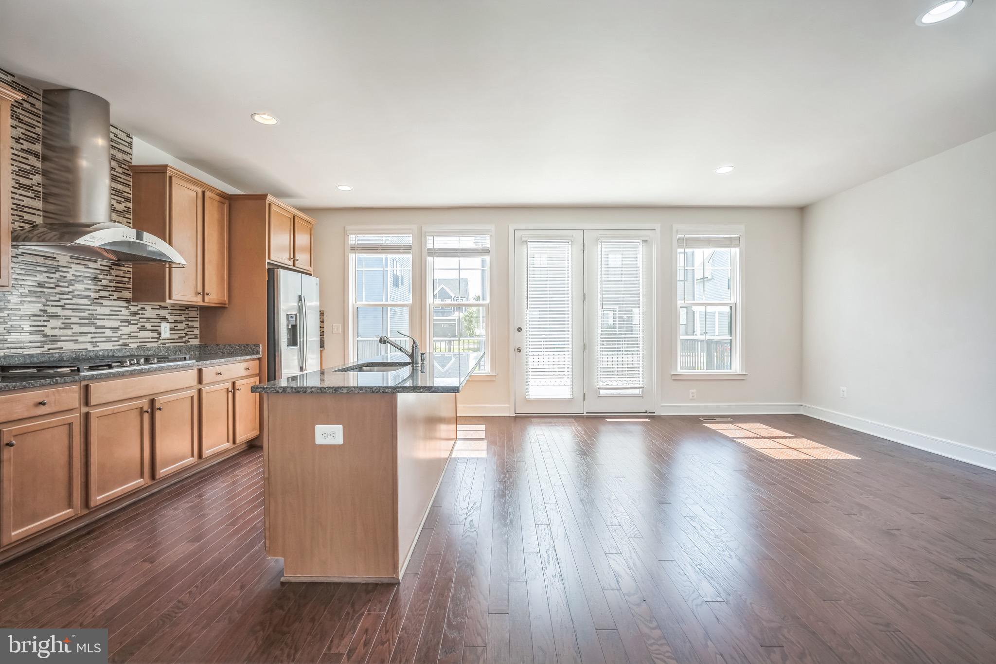 PROSPERITY PLAINS - Residential Lease