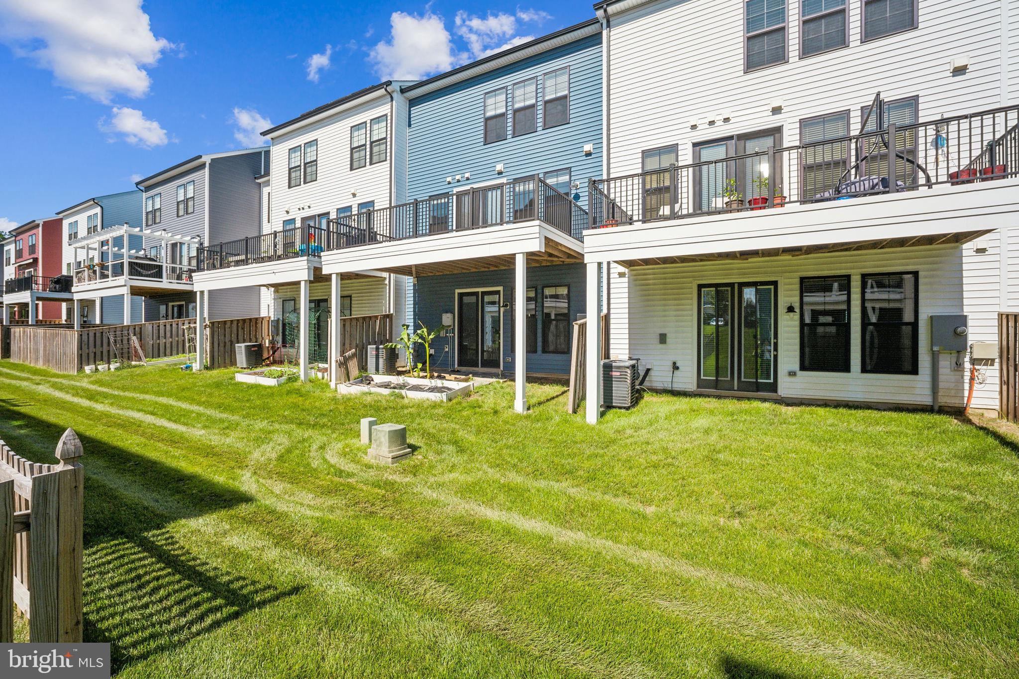 PROSPERITY PLAINS - Residential Lease