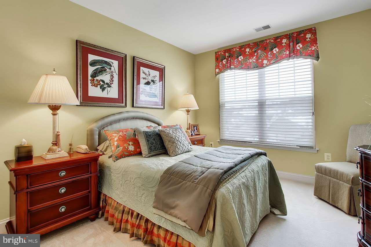 REGENTS GLEN - Residential