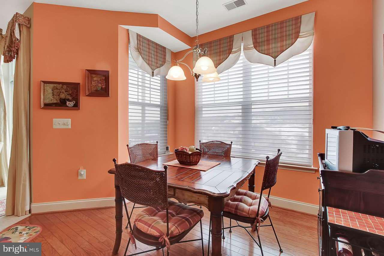 REGENTS GLEN - Residential