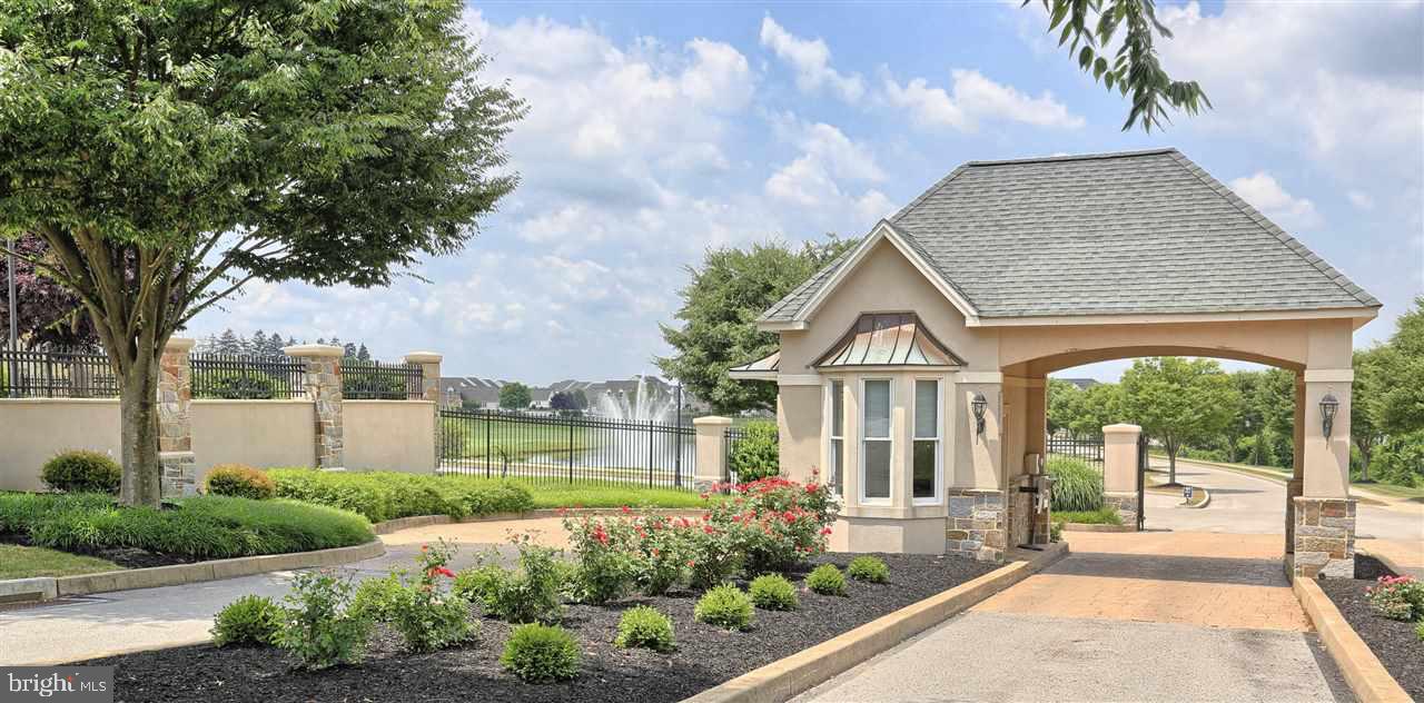 REGENTS GLEN - Residential