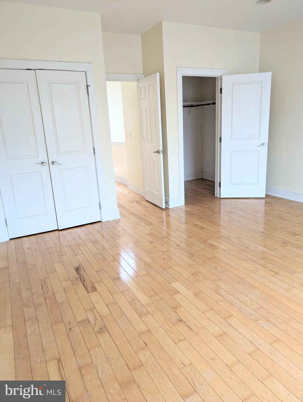 SPRING ARTS - Residential Lease