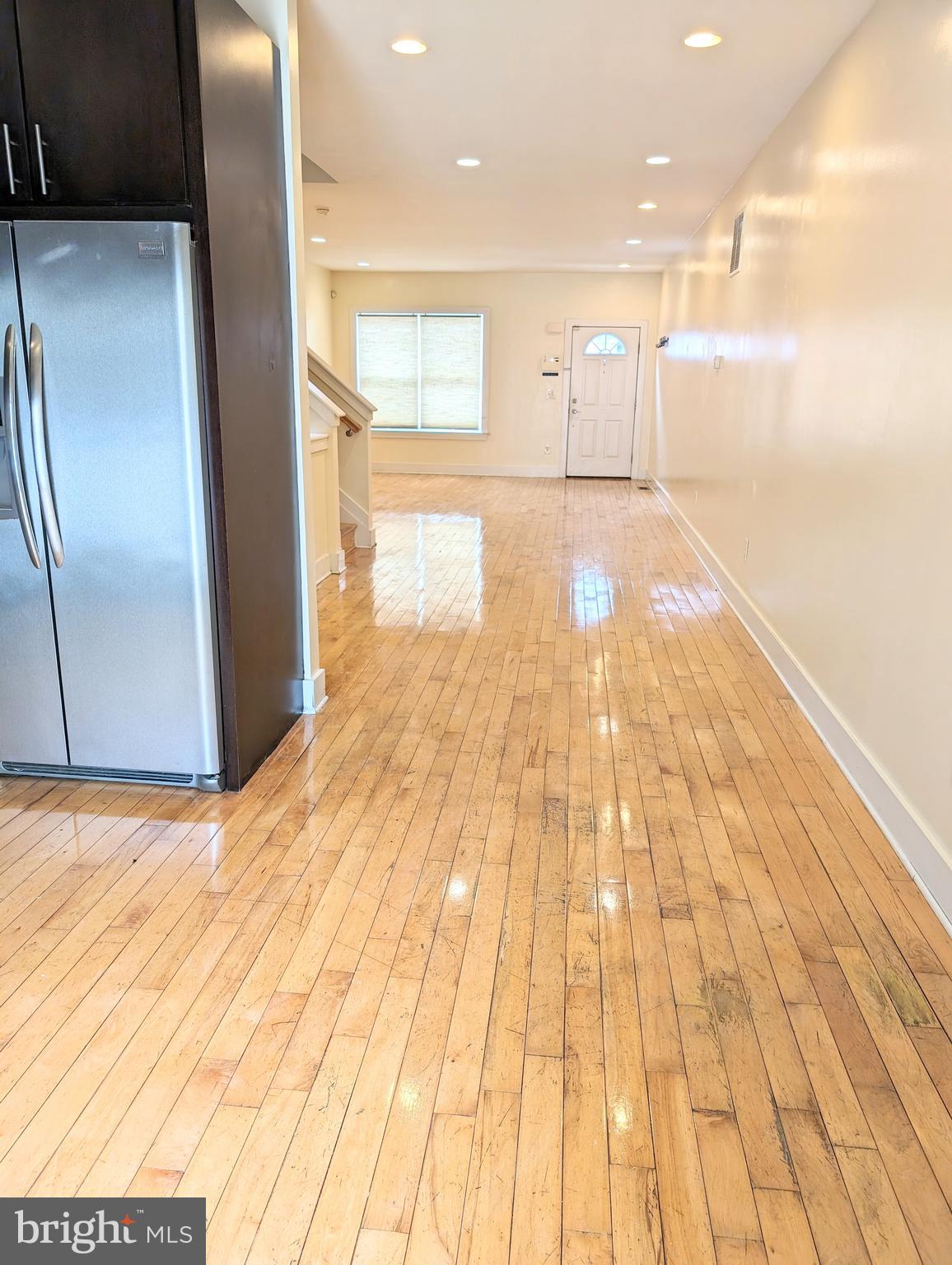 SPRING ARTS - Residential Lease