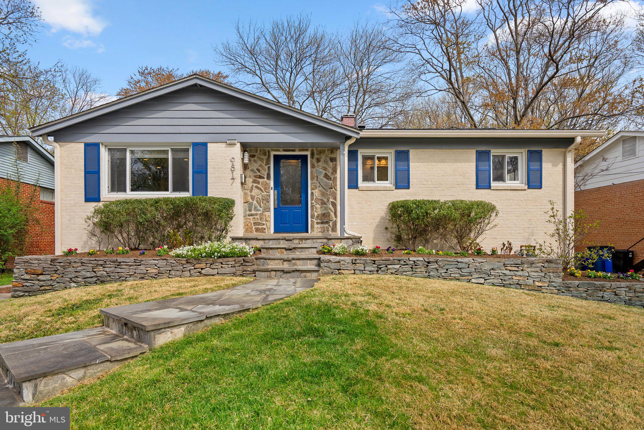 WOODMOOR - Residential