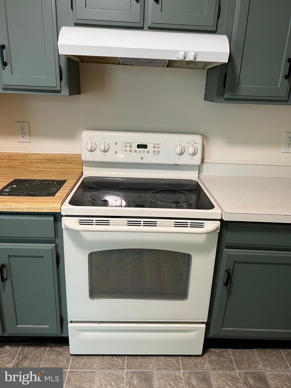 SPRINGBROOK - Residential