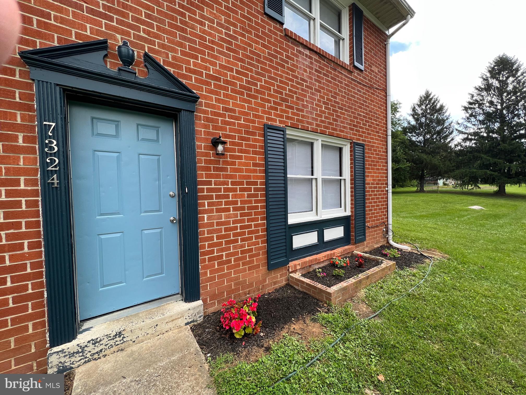 SPRINGBROOK - Residential