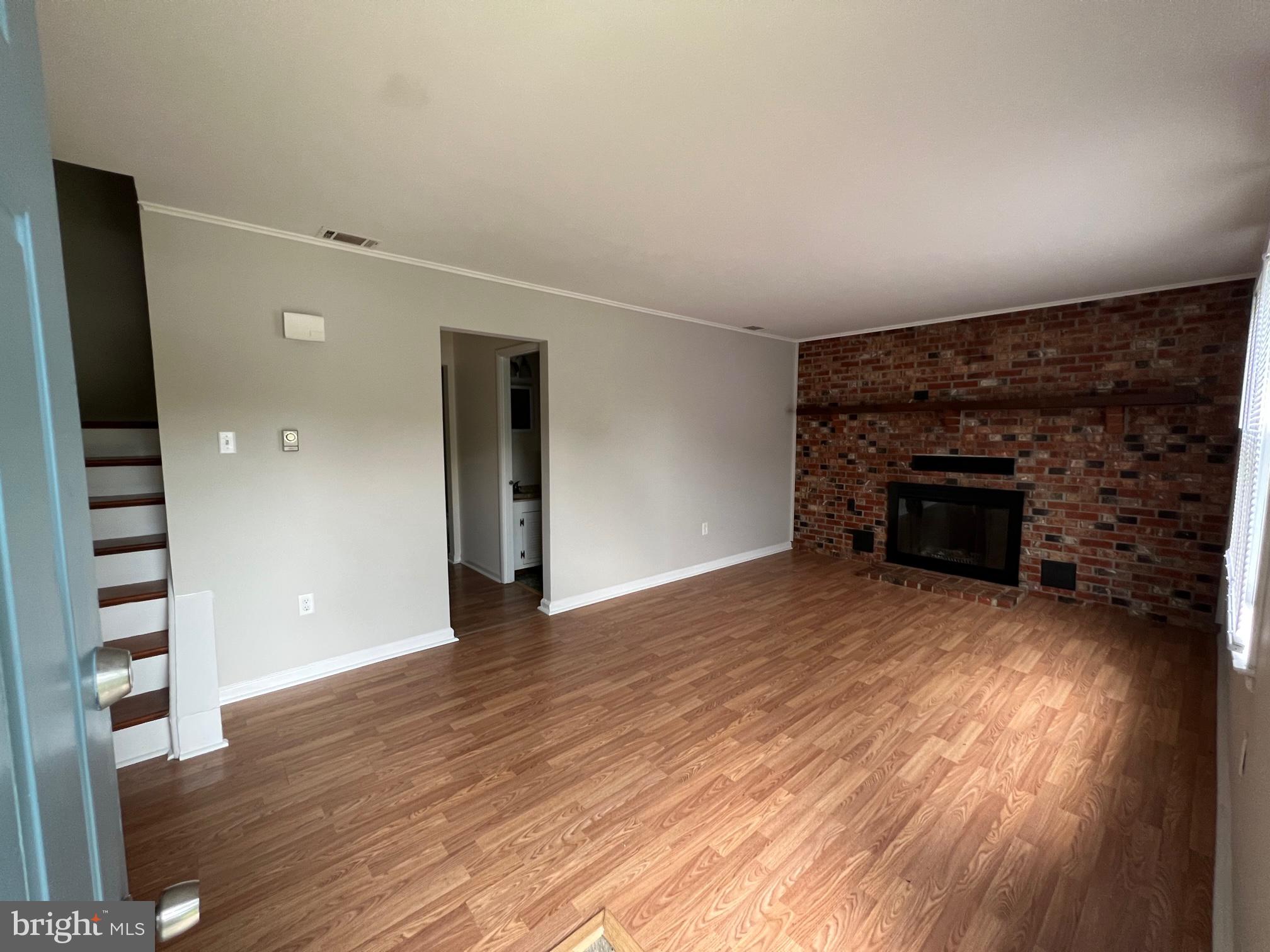 SPRINGBROOK - Residential