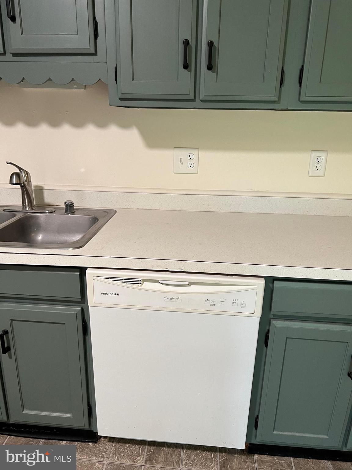 SPRINGBROOK - Residential