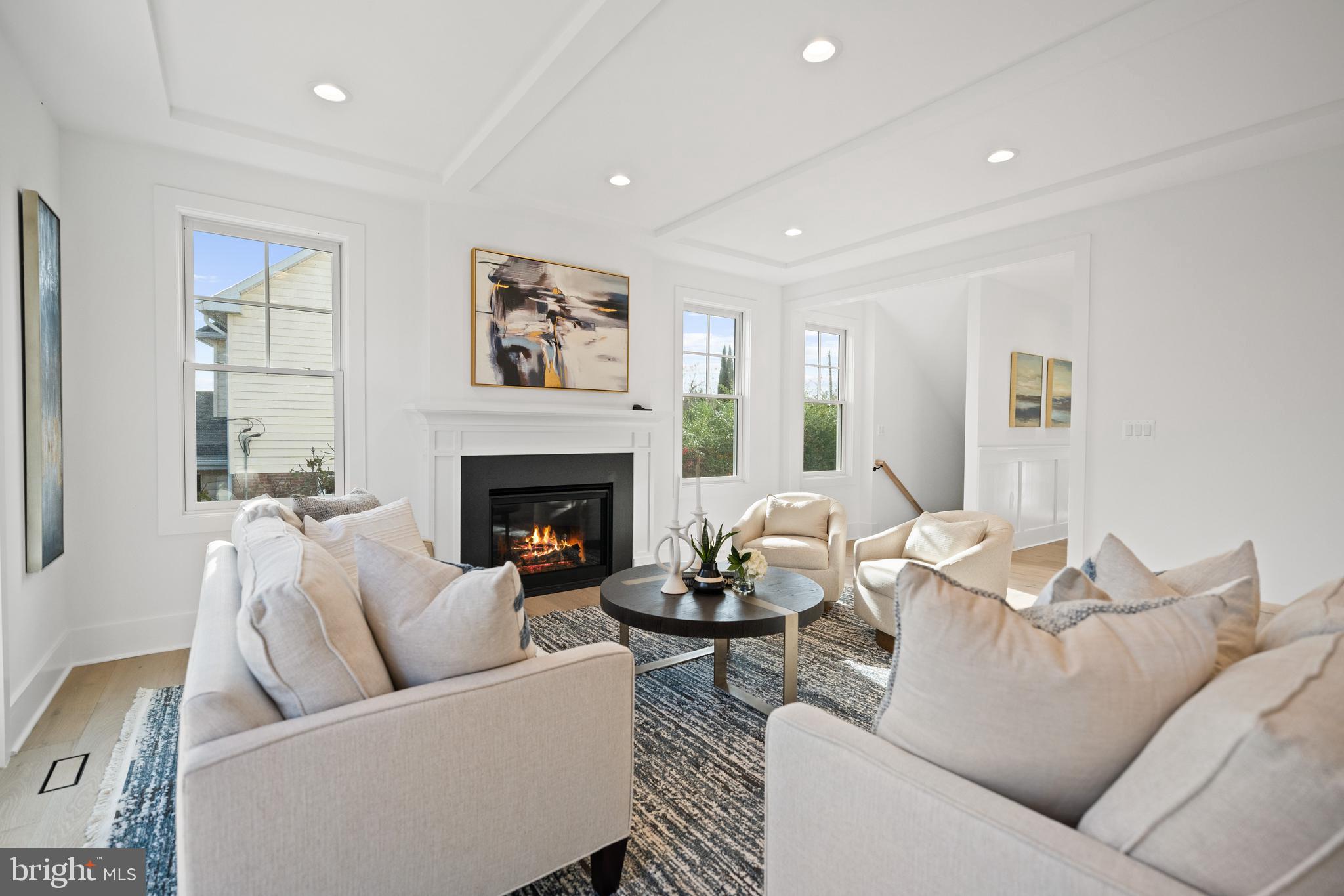 OAKCREST - Residential