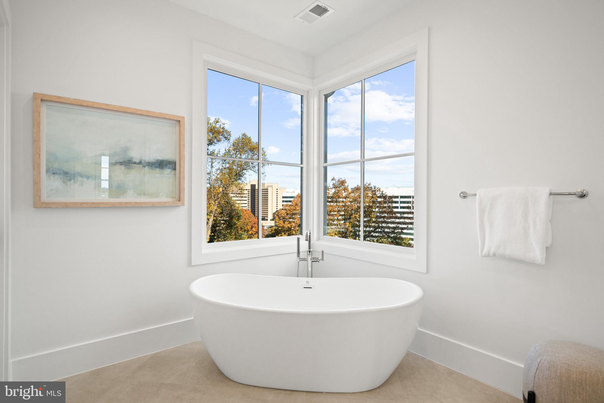 OAKCREST - Residential