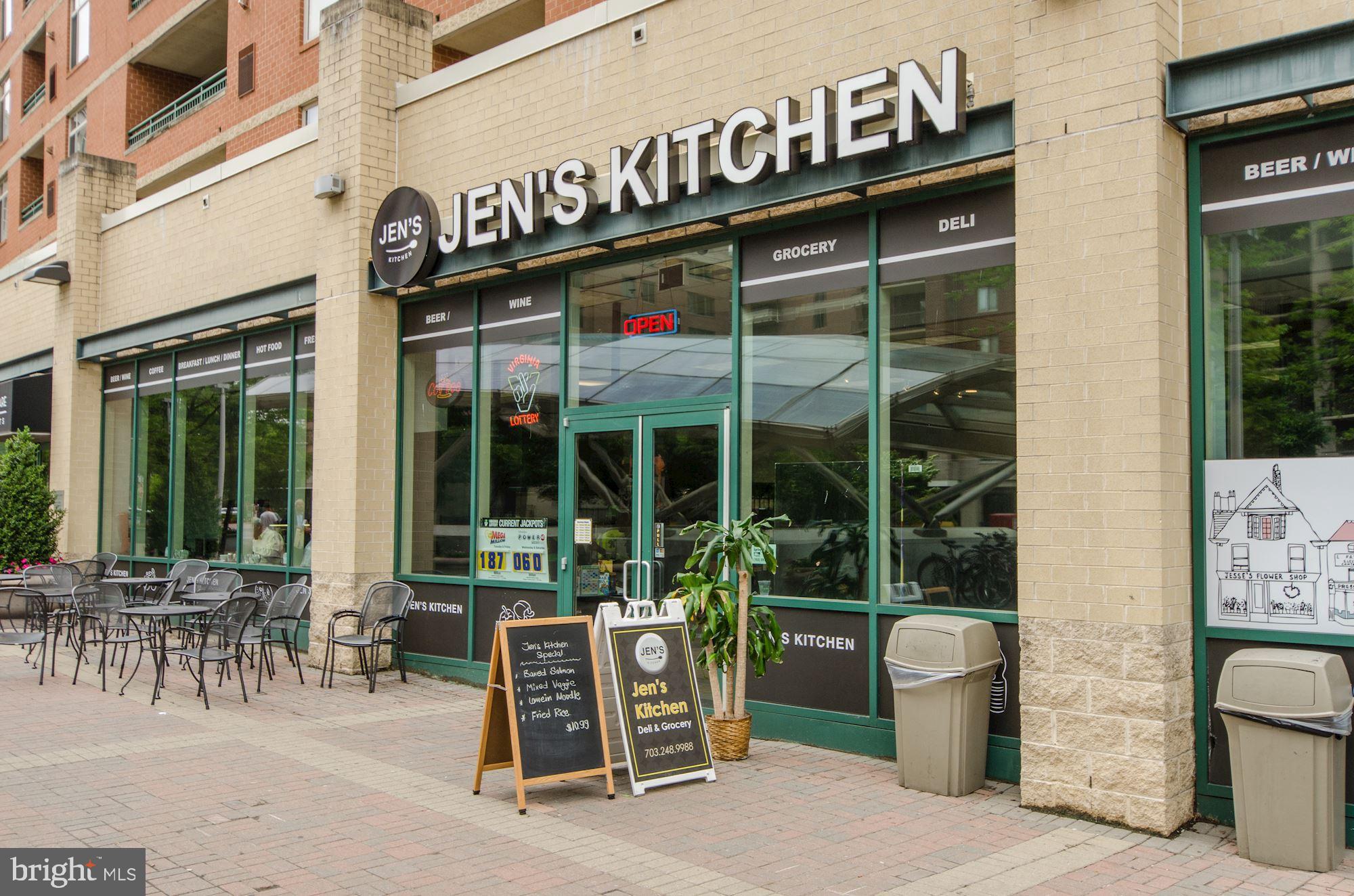 VIRGINIA SQUARE - Residential