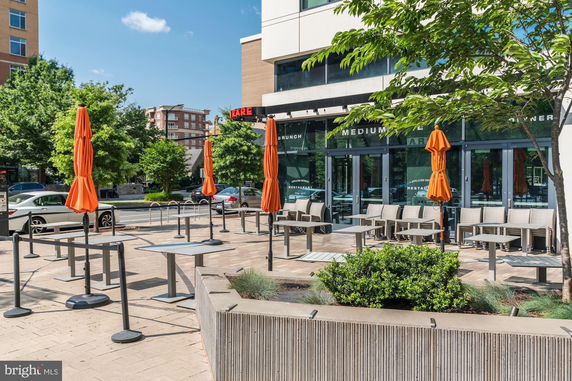 VIRGINIA SQUARE - Residential