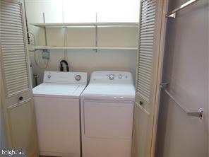 BROOKS EDGE - Residential Lease