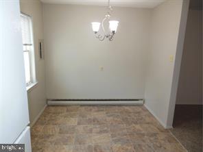 BROOKS EDGE - Residential Lease