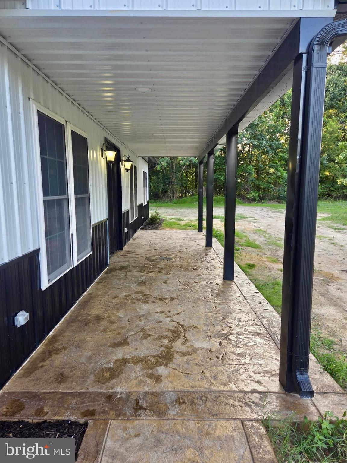 2119 DESHA ROAD