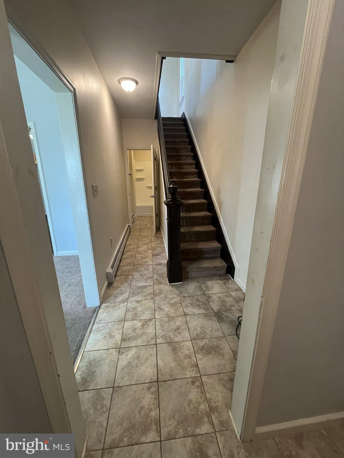 537 W MAIN STREET