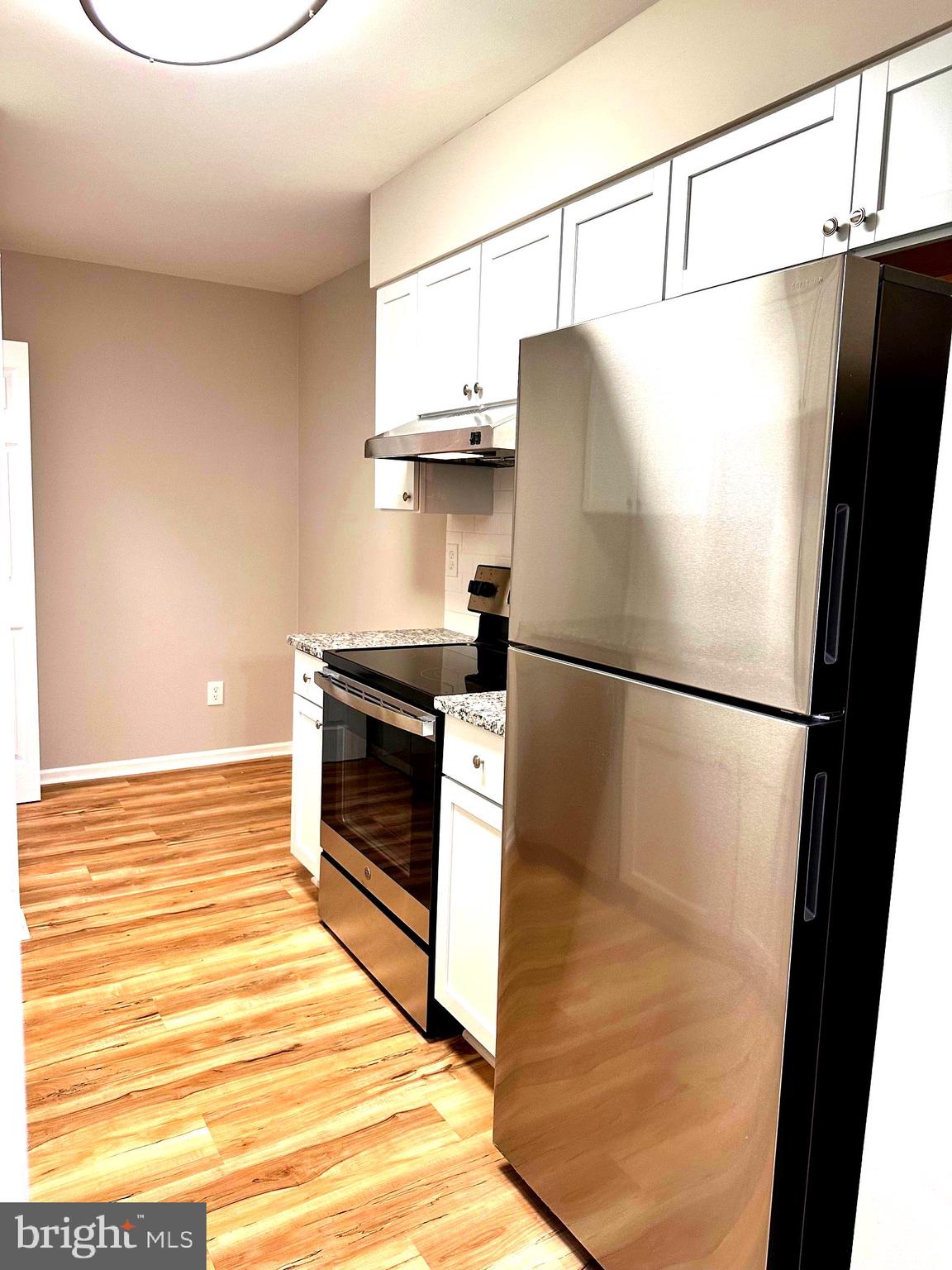 VERNON WOOD - Residential Lease