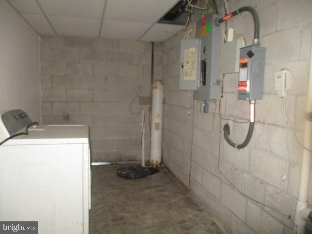 MIDDLE RIVER - Residential