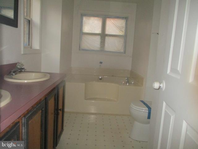 MIDDLE RIVER - Residential